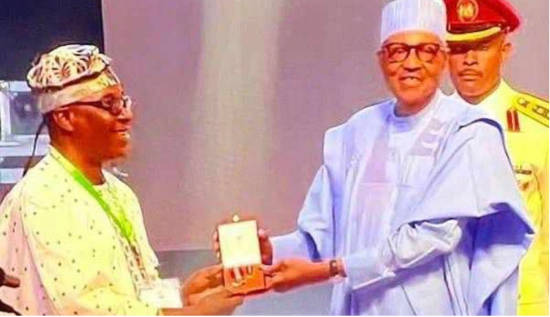 Kwam 1, a well-known Fuji icon, receives a high honor in Nigeria