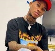 Dablixx Osha, a Nigerian rapper, apparently passed away after releasing a song in which his mother predicted his death.