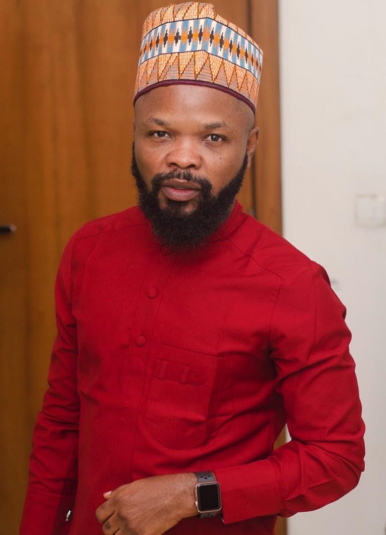 I Have Seen Two Well-Known Celebrities Having Threesome In An Abuja Hotel – Nedu