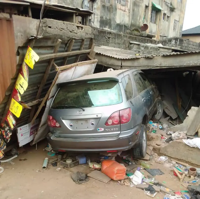 Car kills 2 children of a politician in Lagos and injures others.