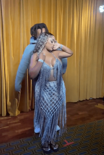 Popular Nigerian Singer Buju BNXN Responds to Haters who Made Fun of him For not Touching Stefflon Don in a Music Video.