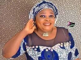 'Mama No Network' Popular Nigerian Actress Disclosed that her Colleague known as Aunty Ajara is Sick, Pregnant and in Critical Condition (Video)